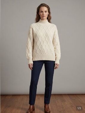 St. John / cream ivory mock neck  Cable Knit Sweater Jacket Small